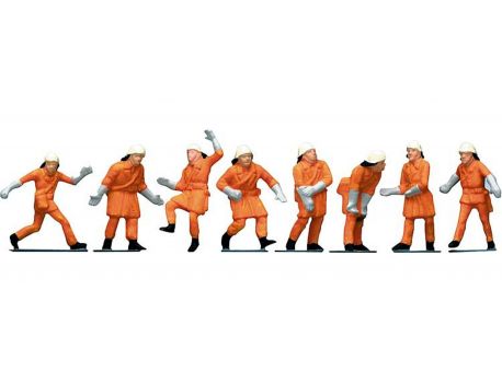 Feuerwehrleute in oranger Uniform