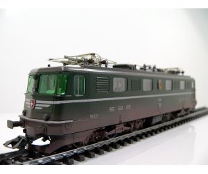 Märklin 3338 SBB Ae 6/6 Bern, ESU digital 4.0 gealtert