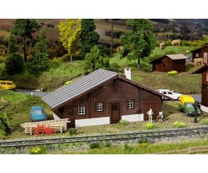 Faller 120245 Güterschuppen Langwies - Swiss Modells Lasercut - Ansicht 1