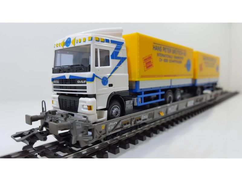Märklin 47404-040 SBB Hupac Saakms LKW Hans Peter...