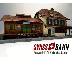Swissbahn 43515 -1 - Fertigmodell Bahnhof Därligen H0 (Schweiz) - Detailansicht 2