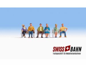 NOCH 15532 Sitzende Personen H0 - Ansicht 1