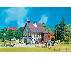 FALLER 130280 Haus mit Storchennest H0 - Ansicht 1