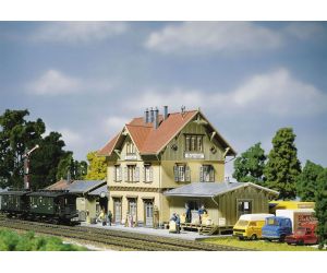 FALLER 110107 Bahnhof Güglingen Epoche I - H0 - Ansicht 1
