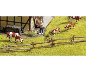 NOCH 13010 Rundholzzaun Holz, handbemalt H0 - Ansicht 1