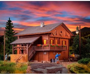 Kibri 38011 Schweizer Berg und Jagdhaus mit Beleuchtung