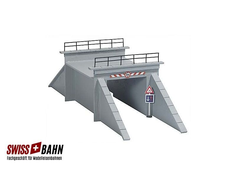 Busch 1409 Sottopassaggio ferroviario-automobilistico...