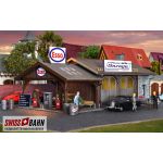 Vollmer 45599 Reparaturwerkstatt Pfizis Garage mit Tankstelle H0