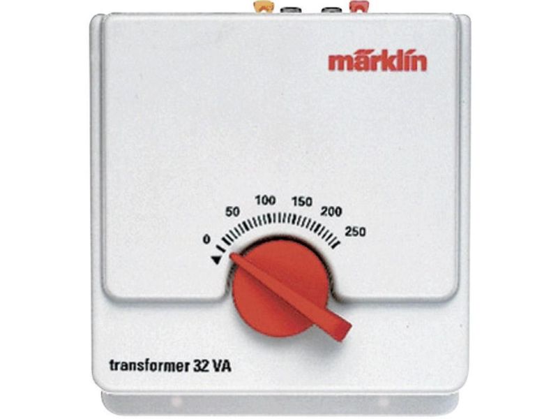 Märklin 66471 Poste de conduite analogique...