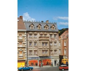 FALLER 130451 Stadtmetzgerei Dold im mehrstöckigen Stadthaus - H0 - Ansicht 1
