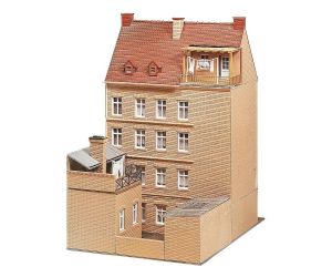 FALLER 130448 Stadthaus Allianz + Tee & Gewürze - Bausatz H0
