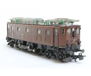 Märklin 3351 Ae 3/6 braun mit HLA und Digital Decoder - Ansicht 1