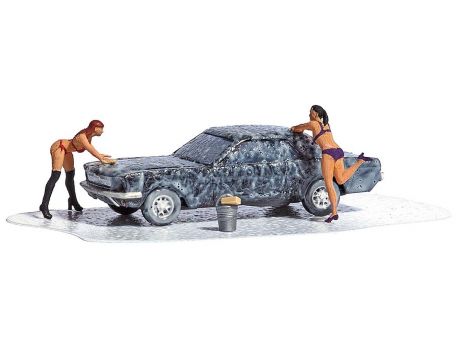 Busch 07824 Car Wash mit Bikini Girls - Bausatz - H0