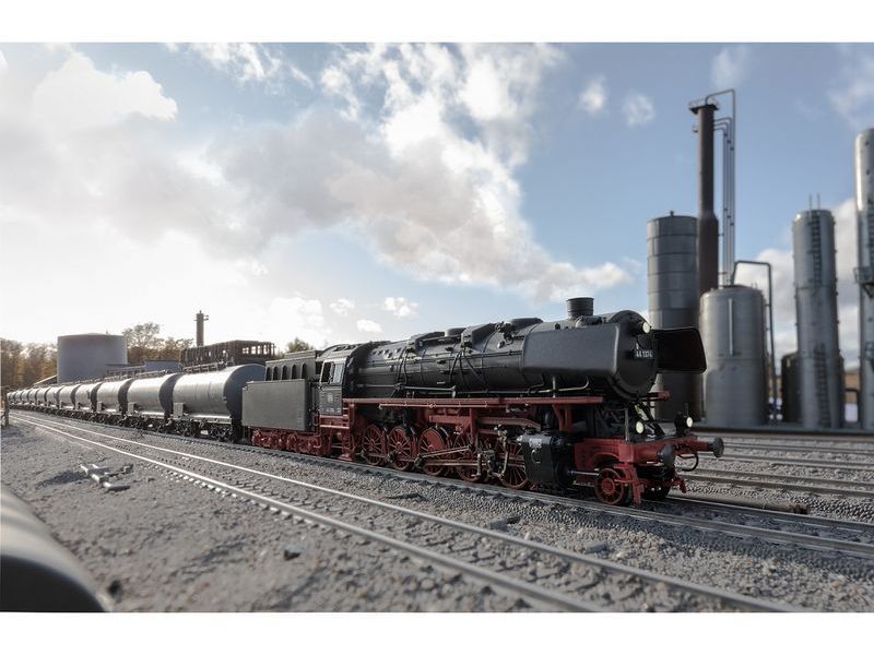 Märklin 39881 locomotive à vapeur série 44 - son Mfx
