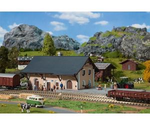 Faller 110125 RHB Bahnhof Ardez - Graubünden