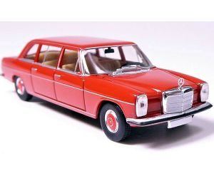 BREKINA 13402 Mercedes 220 D lang (V115), rot H0 - Ansicht 1