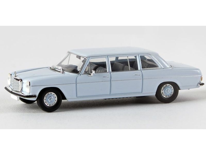 BREKINA 13403 Mercedes 220 D lungo (V115), azzurro...