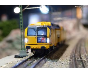 Märklin 39935 Gleisstopfmaschine Unimat 09-4x4/4S E - Detailansicht 3