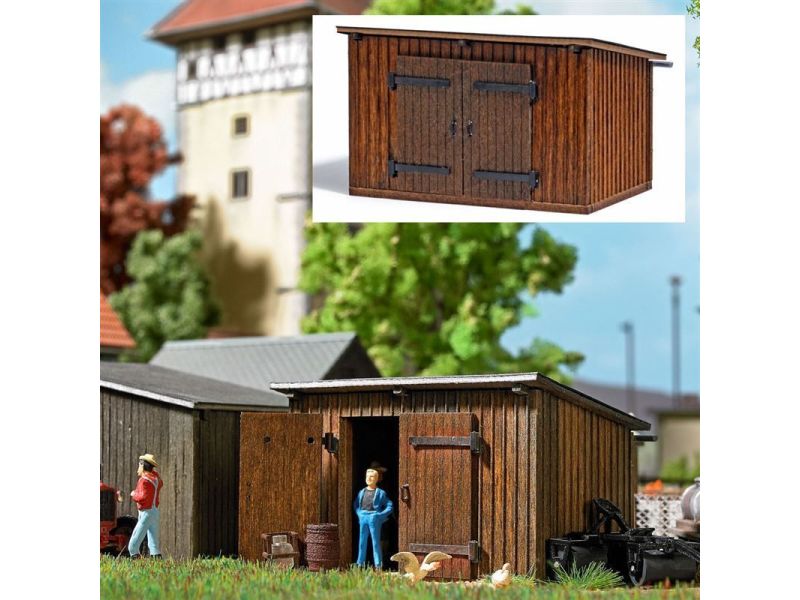 BUSCH 1594 Capannone in legno con tetto inclinato - H0...