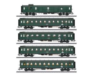 Märklin 39662 DR Schnellzug-Dampflokomotive 06 001