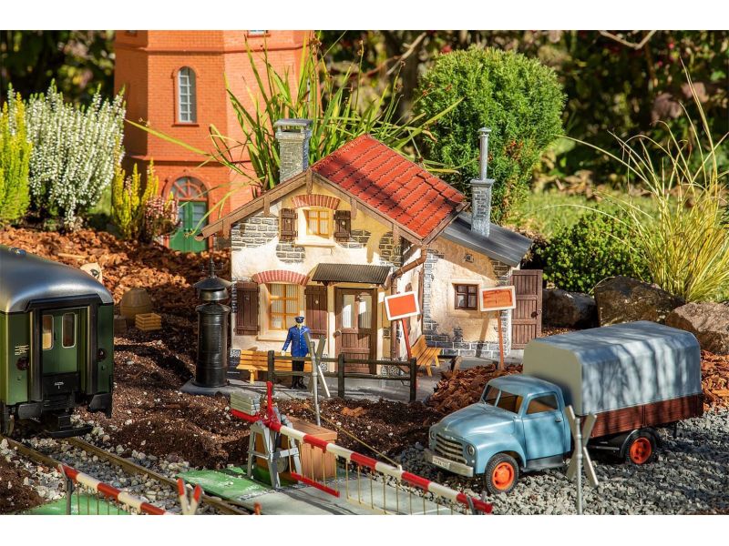 POLA 330877 Casa del custode classica (ferrovia in...