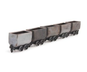 Artitec 387.368 Alter Zirkus- Wohnwagen mit Gespann, H0