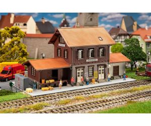 Faller 110133 Bahnhof Kleinengstingen, Bausatz aus Polystyrol H0
