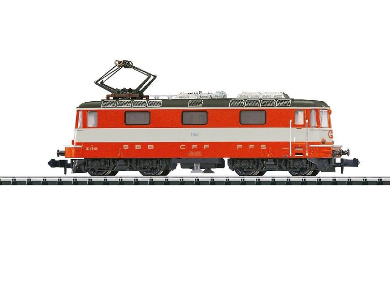 MINITRIX 16883 Locomotiva elettrica delle FFS Re 4/4 «Cremeschnitte»