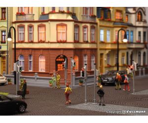 VIESSMANN 15095 2x Verkehrsampel mit Fußgängerampel