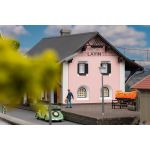 FALLER 110134 RHB Bahnhof Lavin - Zernez (GR) H0 - Detailansicht 4