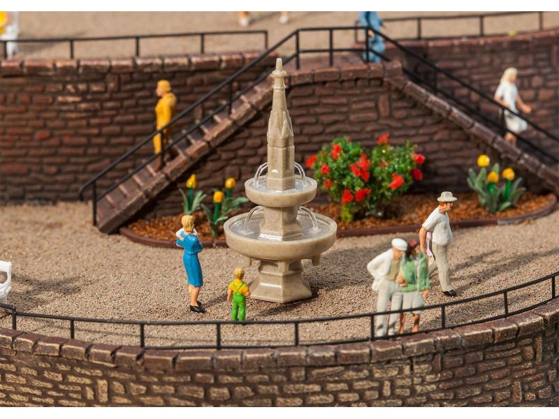 FALLER 180944 Fontaine de village H0