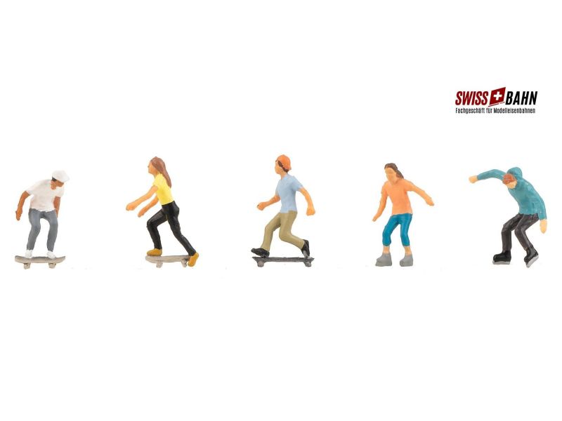 Faller 151652 Personnes en train de faire du skate, H0
