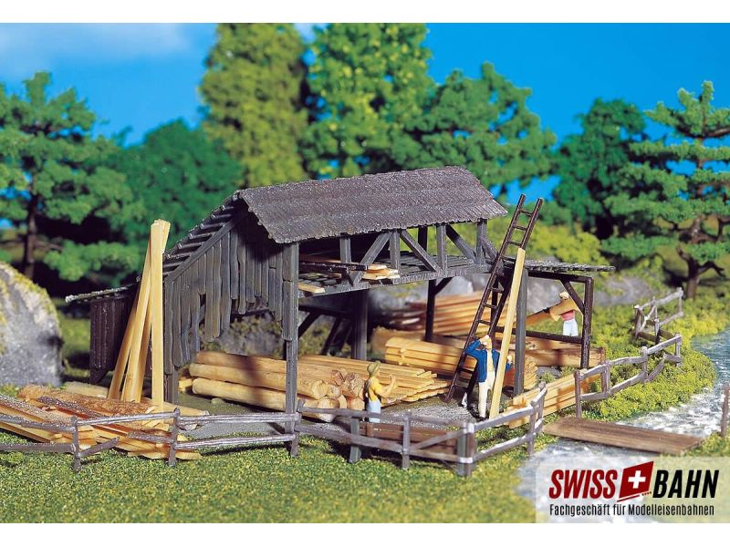 Faller 130288 Holzlager mit Stämmen, Brettern u. Balken