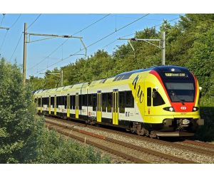 Liliput 133868 SBB Triebzug 'FLIRT' Schweizer Zug von Stadler Rail. Modell als AC Variante für Märklin.