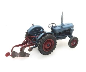 ARTITEC 387.279 Traktoren- Pflug rot - H0