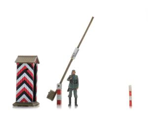 ARTITEC 5870095 WW2 Wachhäuschen m. Schranke & Wachsoldat
