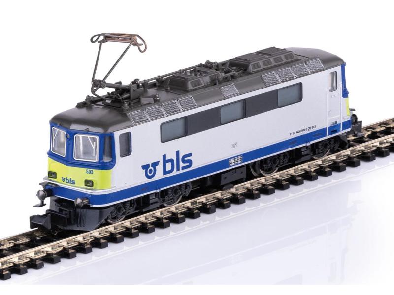 MINITRIX 16884 Locomotive électrique BLS Re 420 - Feux carrés