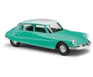 BUSCH 48020 Citroen DS 19, zweifarbig grün, H0