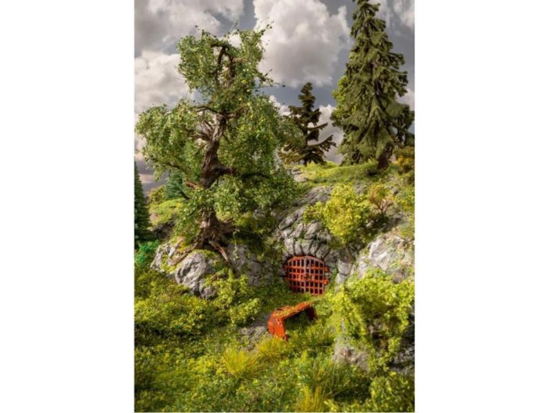 NOCH 60762 Vergessener Ort beim Stolleneingang