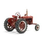 ARTITEC 387.707 Farmall-C Traktor CLR, H0 - Detailansicht 3
