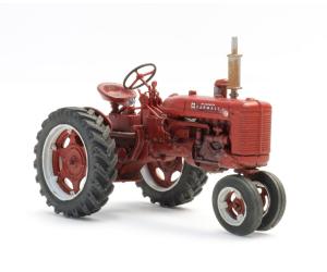 ARTITEC 387.708 Traktor Farmall C- ROW, H0