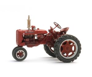 ARTITEC 387.708 Traktor Farmall C- ROW, H0