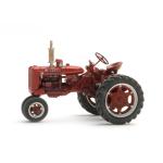 ARTITEC 387.708 Traktor Farmall C- ROW, H0 - Detailansicht 7