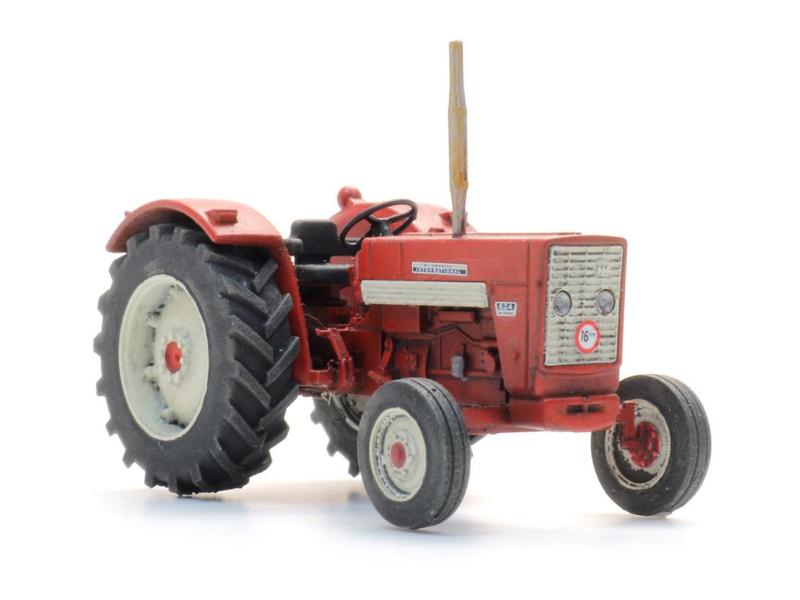ARTITEC 387.583 Tracteur McCormick I624, H0