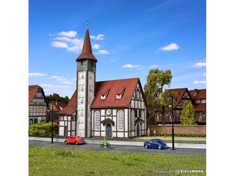 VOLLMER 43768 H0 Fachwerkkirche Altdorf, H0