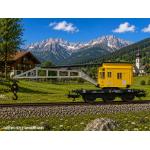 Kranwagen mit gelbem Niederbord- Bahndienstwagen in H0