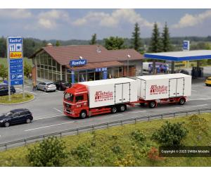 AWM 55200 MAN TGX XLX, Kofferhängerzug, Hochuli AG