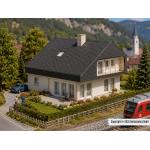 Faller 130642 Modernes Wohnhaus mit Plattendach - Ansicht 1