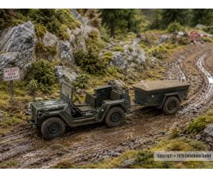 ARTITEC 6870569 US M151 Jeep + M416 Anhänger Waldgrün, H0 - im Sumpf
