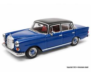 HERPA 430739-004 Mercedes-Benz 200 Heckflosse